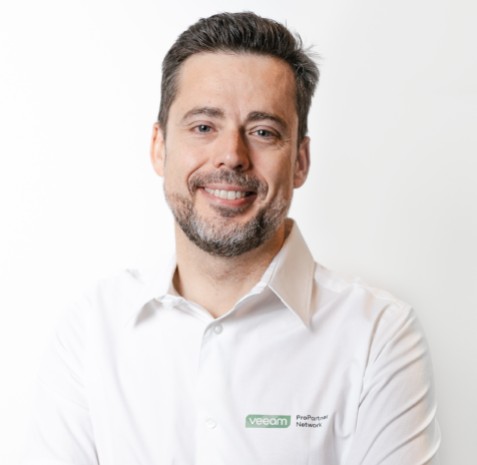 V&iacute;ctor P&eacute;rez